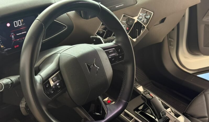 
								DS 3 CROSSBACK PURETECH 155 SO CHIC AT8 MY21 2021 CON 39.000KM full									