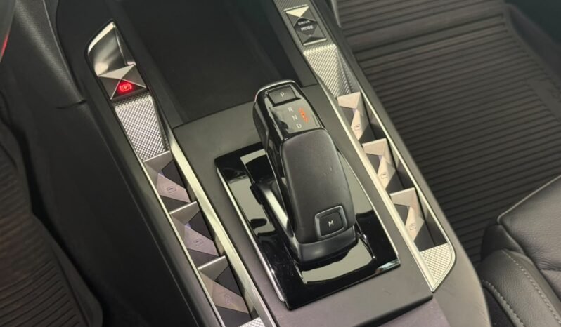 
								DS 3 CROSSBACK PURETECH 155 SO CHIC AT8 MY21 2021 CON 39.000KM full									