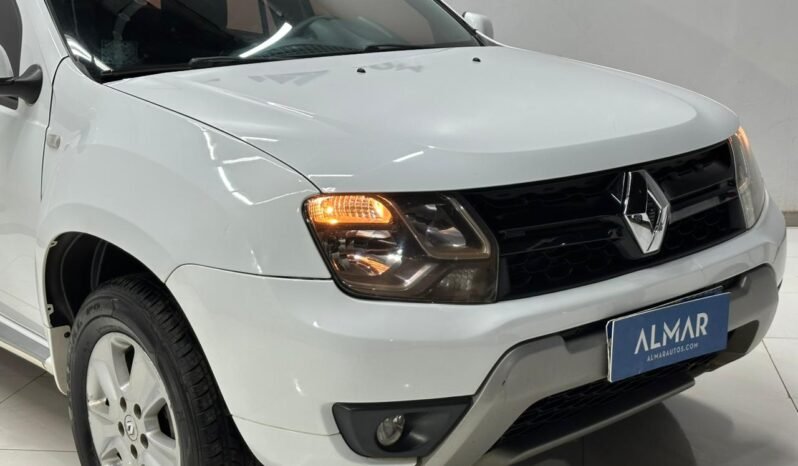 
								RENAULT DUSTER 2.0 PRIVILEGE 2016 CON 131.000KM lleno									