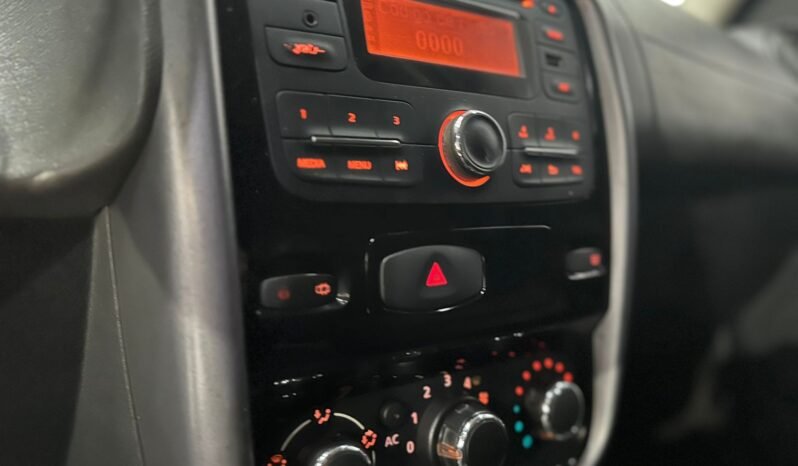 RENAULT DUSTER CONFORT PLUS 1.6 4X2 ABS 2013 CON 113.000KM lleno