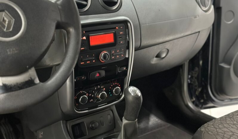 RENAULT DUSTER CONFORT PLUS 1.6 4X2 ABS 2013 CON 113.000KM lleno