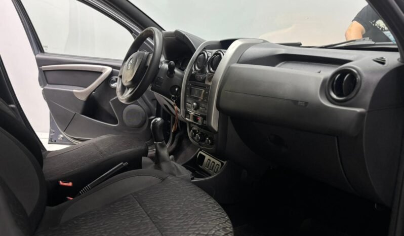 
								RENAULT DUSTER CONFORT PLUS 1.6 4X2 2013 CON 112.000KM lleno									