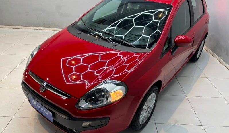
								FIAT PUNTO 1.4 ATTRACTIVE 2016 CON 88.000KM lleno									