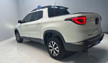 
									FIAT TORO 1.8 FREEDOM AT 4X2 CON 20.000KM lleno								