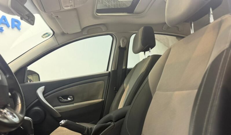 
								RENAULT FLUENCE PH2 2.0 LUXE PACK CVT CON 116.000KM lleno									