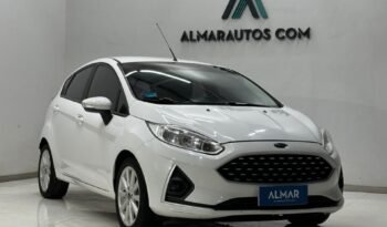 
									FORD FIESTA SE 2018 103000KM lleno								