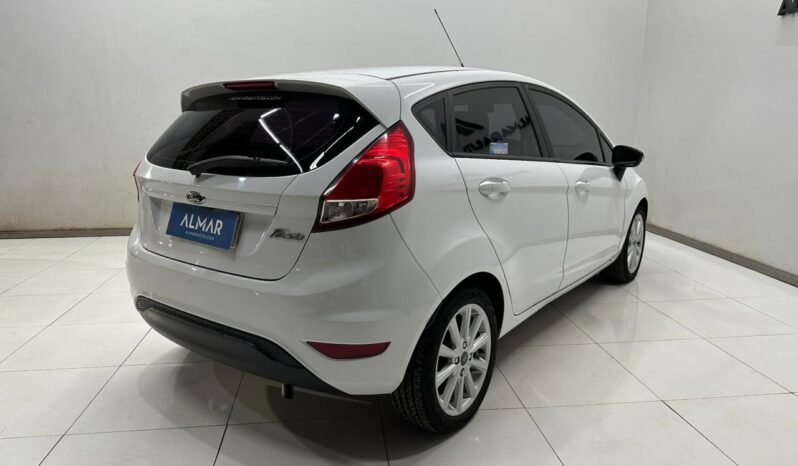 
								FORD FIESTA SE 2018 103000KM lleno									