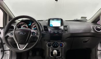
									FORD FIESTA SE 2018 103000KM lleno								