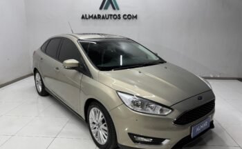 FORD FOCUS 2.0 SE PLUS POWERSHIFT 2017 CON 117000KM