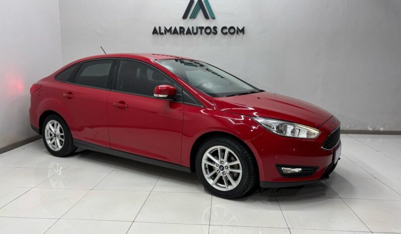 FORD FOCUS 4P N AT SE 2019 CON 63000KM