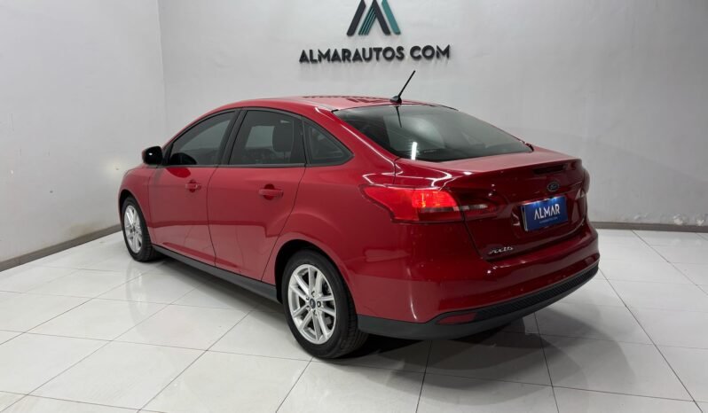 
								FORD FOCUS 4P N AT SE 2019 CON 93000KM lleno									