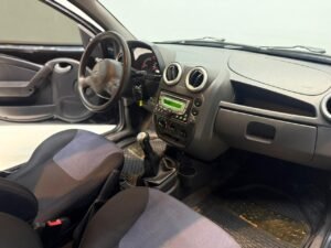 FORD KA NEGRO (12)