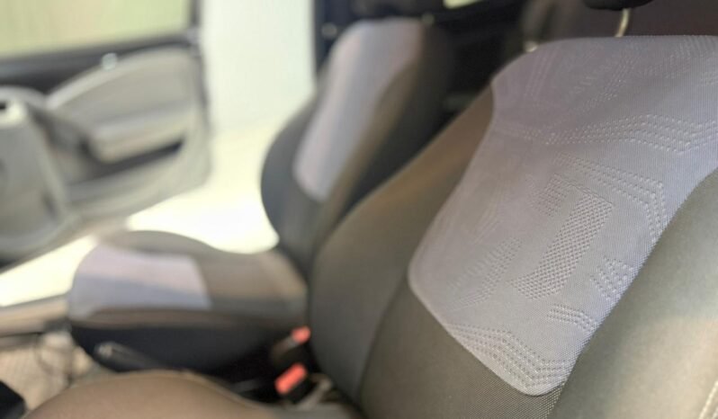 
								FORD KA 1.6 PULSE CON 107.000KM lleno									