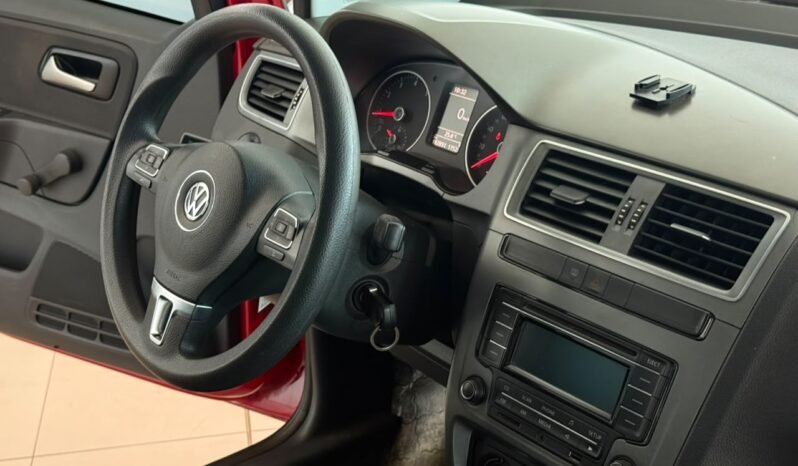 
								VOLKSWAGEN FOX 1.6 MSI COMFORTLINE 5P 2015 CON 182.000KM full									
