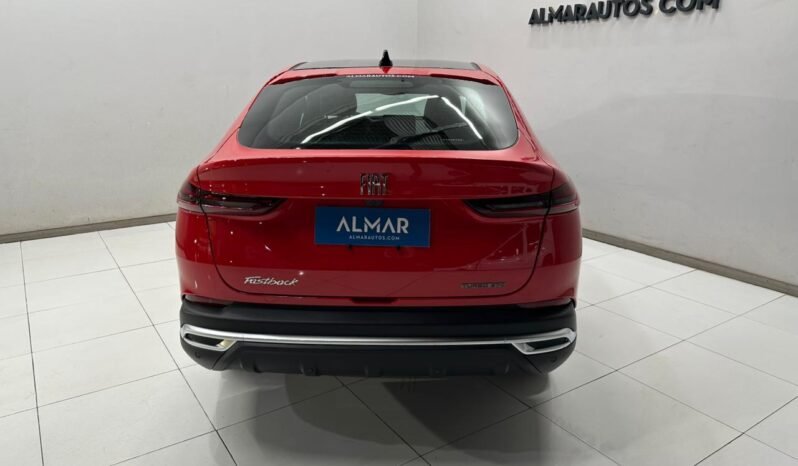 
								FIAT FASTBACK TURBO AT270 2025 – 0KM lleno									