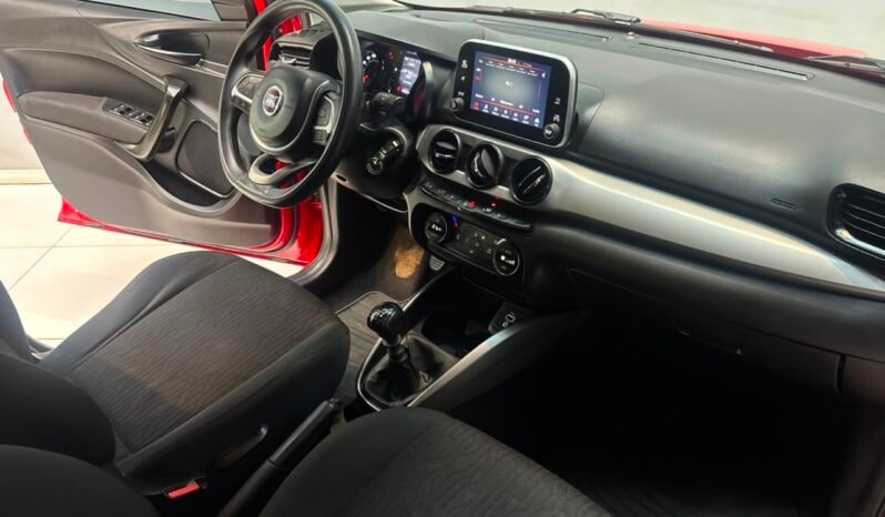 
								FIAT CRONOS 1.3 DRIVE PACK CONECTIVIDAD MT 2020 CON 150.000KM lleno									