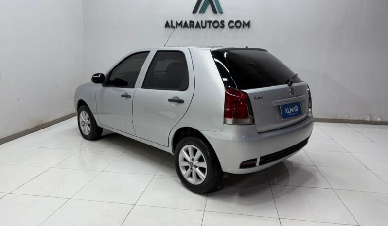 
								FIAT PALIO FIRE TOP 2015 CON 86.000KM lleno									