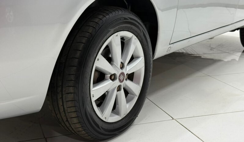 
								FIAT PALIO FIRE TOP 2015 CON 86.000KM lleno									