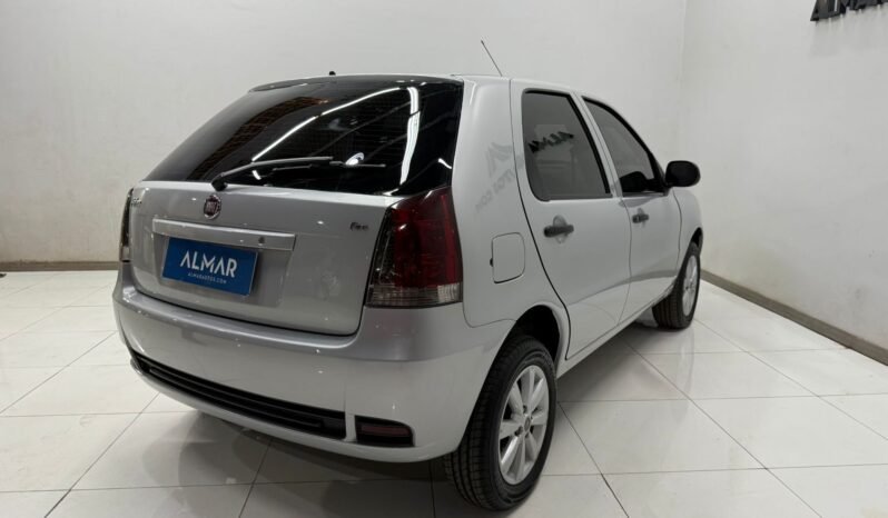 
								FIAT PALIO FIRE TOP 2015 CON 86.000KM lleno									