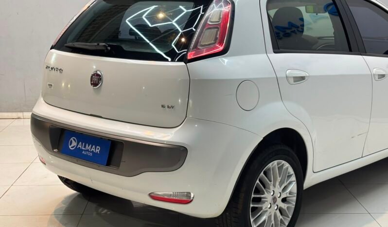 
								FIAT PUNTO ATTRACTIVE 1.4 2016 CON 88.000KM lleno									