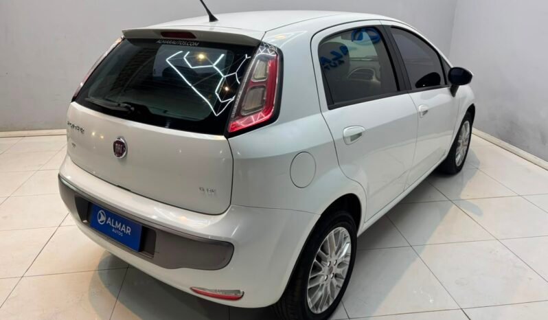 
								FIAT PUNTO ATTRACTIVE 1.4 2016 CON 88.000KM lleno									