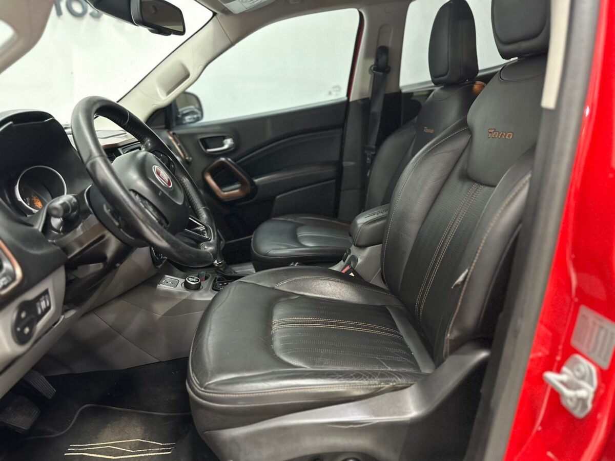 TORO VOLCANO PRE 2.0 DIESEL 4X4 AT9