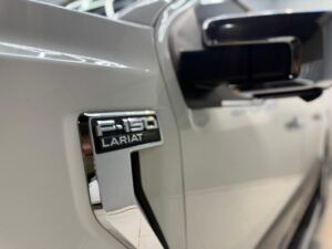 F 150 LARIAT LUXURY 5.9L V8 4X4 AT
