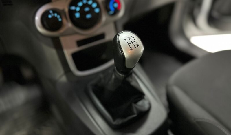 
								FORD FIESTA 1.6 S PLUS 5P 2018 CON 95.000KM lleno									