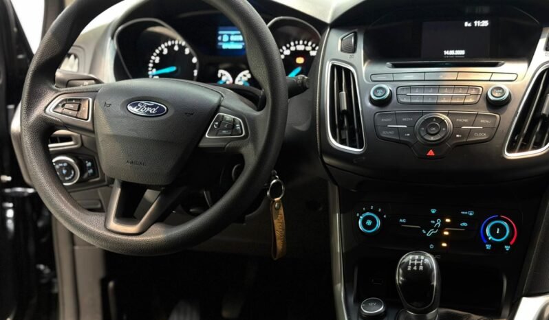 
								FORD FOCUS 1.6 S MT 2019 CON 74.000KM lleno									