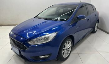 
									FORD FOCUS 5P S 2018 CON 125.000KM lleno								