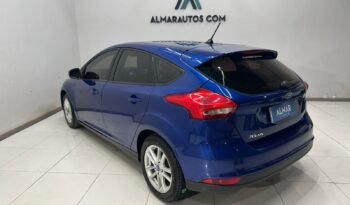 
									FORD FOCUS 5P S 2018 CON 125.000KM lleno								