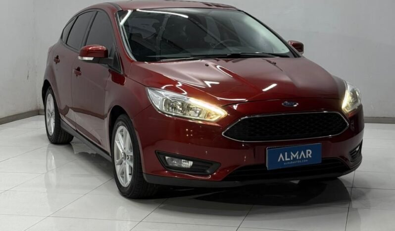 
								FORD FOCUS S 1.6 5P 2017 CON 96.000KM lleno									