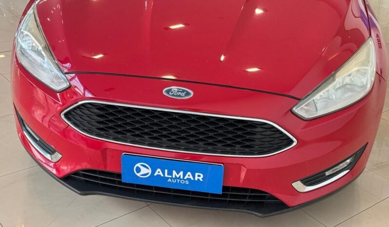 
								FORD FOCUS 2.0 SE PLUS MT 4P 2017 CON 125.000KM lleno									