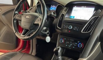 
									FORD FOCUS 2.0 SE PLUS MT 4P 2017 CON 125.000KM lleno								