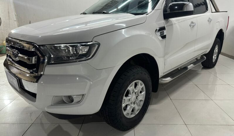 
								FORD RANGER DC 4X2 XLT 2.5N MT 2018 CON 106.000KM lleno									