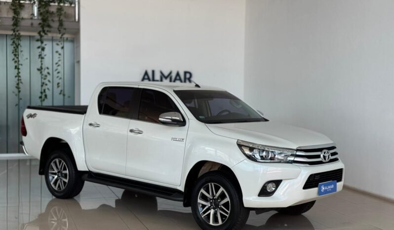 
								TOYOTA HILUX 2.8 TDI SRX 4X4 MT6 2016 CON 122.000KM lleno									