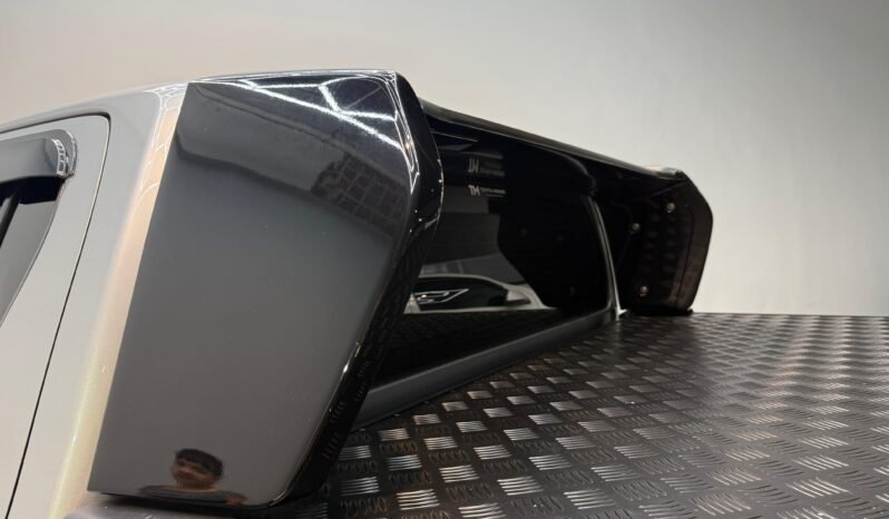 
								TOYOTA HILUX SRV 4X4 AT CON 47.000KM lleno									