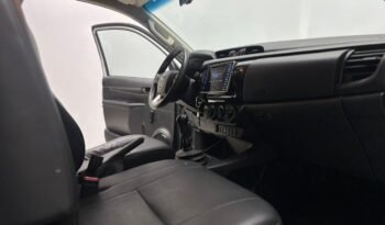 
									TOYOTA HILUX 4X2 C/S DX 2.4 TDI 6 M/T 2016 CON 76.000KM lleno								