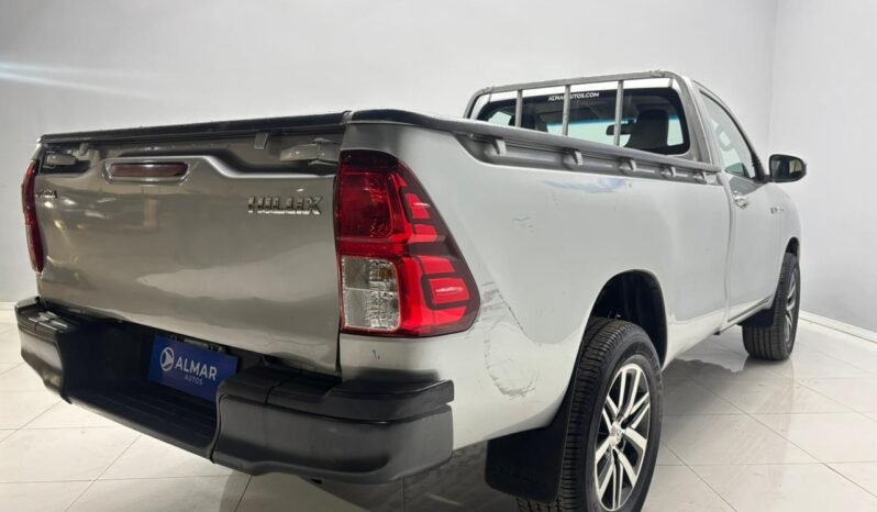 
								TOYOTA HILUX 4X2 C/S DX 2.4 TDI 6 M/T 2016 CON 76.000KM lleno									