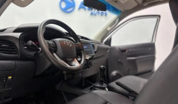 
									TOYOTA HILUX 4X2 C/S DX 2.4 TDI 6 M/T 2016 CON 76.000KM lleno								