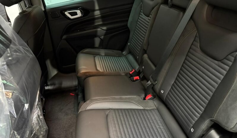 
								JEEP COMMANDER 1.3 TURBO LIMITED 4X2 AT6 2025 lleno									