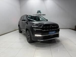 COMMANDER 1.3 TURBO LIMITED 4X2 AT6