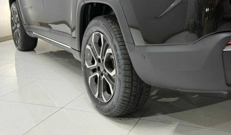 
								JEEP COMMANDER 1.3 TURBO LIMITED 4X2 AT6 2025 lleno									