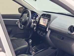 RENAULT KWID OUTSIDER