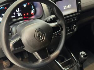 RENAULT KWID OUTSIDER