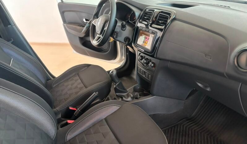 
								RENAULT LOGAN ZEN 1.6 2024 CON 52.000KM lleno									