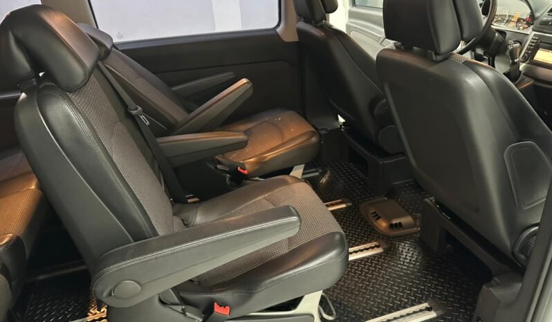 
								MERCEDES BENZ VIANO CDI AT 2011 165000KM lleno									