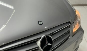 
									MERCEDES BENZ VIANO CDI AT 2011 165000KM lleno								