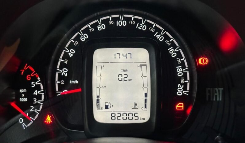 
								FIAT MOBI EASY TOP 1.0 2018 CON 82.000KM lleno									