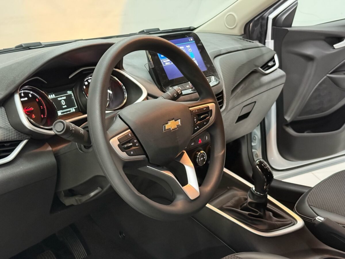 CHEVROLET ONIX LTZ MT